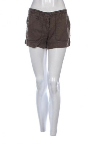 Damen Shorts River Island, Größe M, Farbe Grün, Preis € 46,65