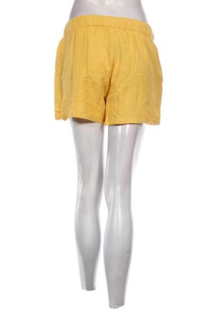 Pantaloni scurți de femei Roxy, Mărime M, Culoare Galben, Preț 265,99 Lei