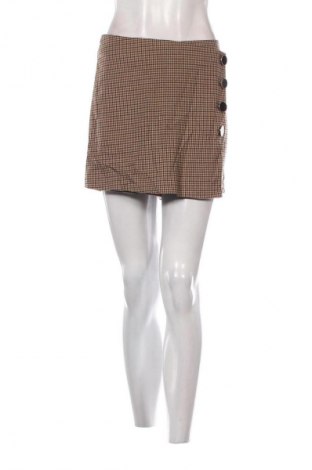 Pantaloni scurți de femei Stradivarius, Mărime L, Culoare Multicolor, Preț 65,99 Lei