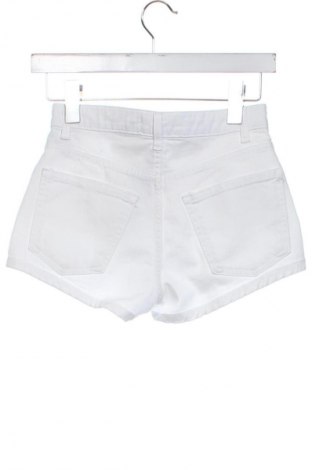 Damen Shorts Terranova, Größe XS, Farbe Weiß, Preis € 15,42