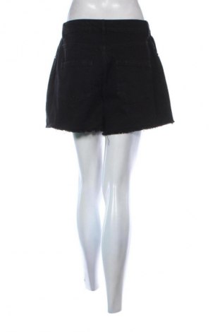 Damskie szorty Tezenis, Rozmiar L, Kolor Czarny, Cena 57,99 zł
