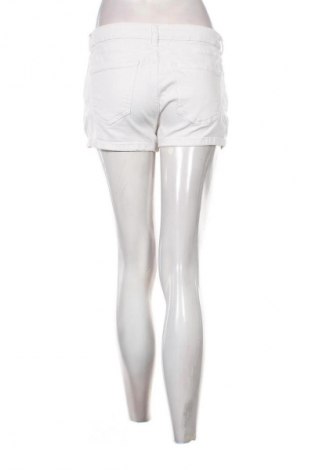 Dámske kraťasy  Easy Wear, Veľkosť M, Farba Biela, Cena  17,30 €