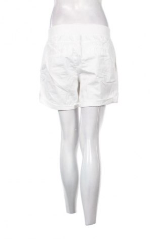 Damen Shorts Yessica, Größe M, Farbe Weiß, Preis € 11,99