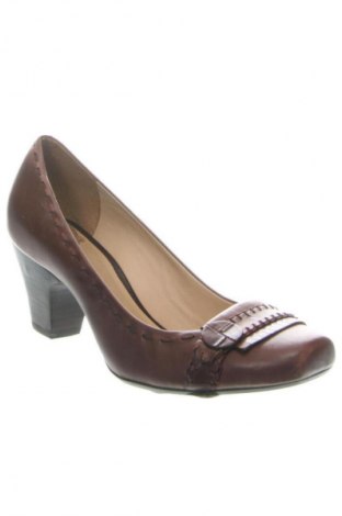 Дамски обувки Clarks, Размер 38, Цвят Кафяв, Цена 113,72 лв.