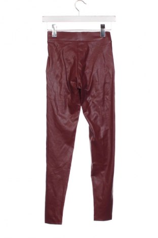 Dámske nohavice Bershka, Veľkosť XS, Farba Červená, Cena  9,95 €