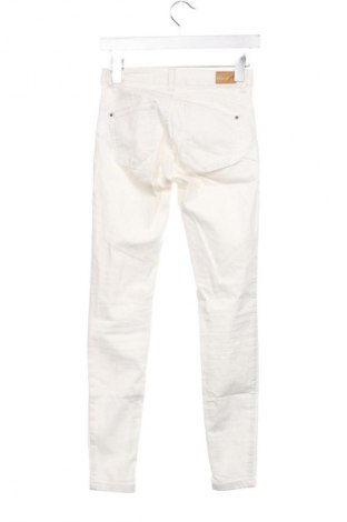 Damenhose Bershka, Größe XS, Farbe Weiß, Preis € 14,99