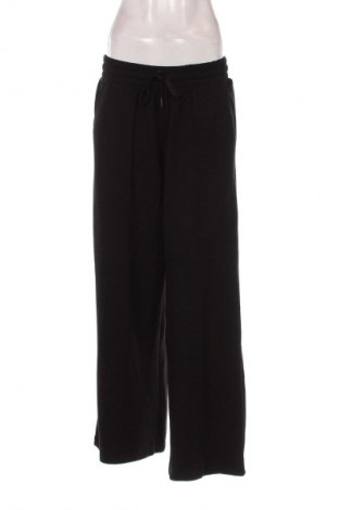 Dámske nohavice Bershka, Veľkosť L, Farba Čierna, Cena  14,83 €