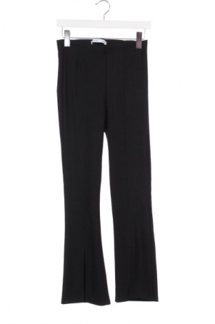 Damskie spodnie Bershka, Rozmiar M, Kolor Czarny, Cena 33,99 zł