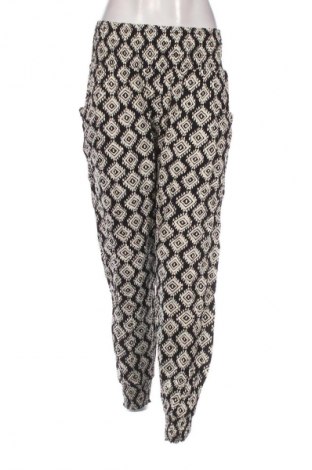 Damenhose Caroline K Morgan, Größe M, Farbe Mehrfarbig, Preis 8,99 €