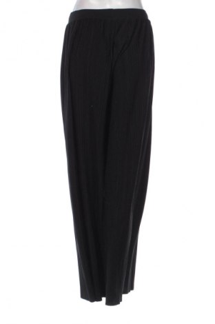 Damskie spodnie F&F, Rozmiar M, Kolor Czarny, Cena 53,99 zł