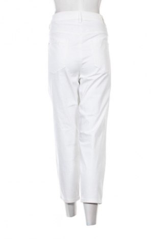 Damskie spodnie Gerry Weber, Rozmiar XXL, Kolor Biały, Cena 459,99 zł