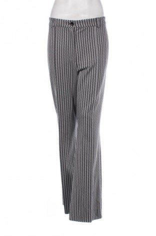 Дамски панталон Gerry Weber, Размер XL, Цвят Многоцветен, Цена 142,99 лв.