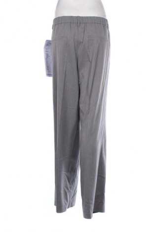 Дамски панталон Gerry Weber, Размер XL, Цвят Сив, Цена 117,99 лв.