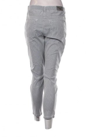 Дамски панталон Gerry Weber, Размер L, Цвят Многоцветен, Цена 142,99 лв.