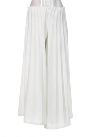 Damenhose Made In Italy, Größe M, Farbe Weiß, Preis 11,99 €