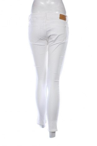 Pantaloni de femei Mango, Mărime M, Culoare Alb, Preț 59,99 Lei