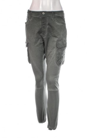 Pantaloni de femei Please, Mărime L, Culoare Verde, Preț 484,99 Lei