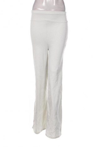 Damenhose Pretty Little Thing, Größe XS, Farbe Weiß, Preis € 20,99