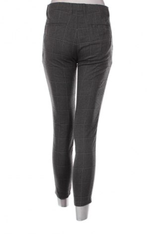 Damskie spodnie Pull&Bear, Rozmiar S, Kolor Kolorowy, Cena 95,99 zł