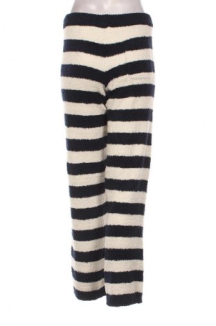 Pantaloni de femei Uniqlo, Mărime L, Culoare Multicolor, Preț 129,99 Lei