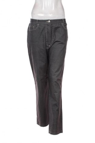 Pantaloni de femei Zara, Mărime M, Culoare Gri, Preț 93,99 Lei