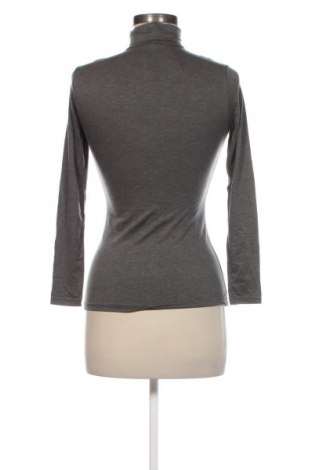 Helancă de femei Uniqlo, Mărime M, Culoare Gri, Preț 69,99 Lei