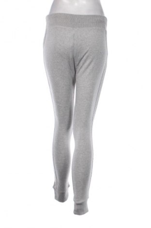 Dámske tepláky Adidas Originals, Veľkosť S, Farba Sivá, Cena  47,62 €