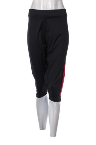 Дамско спортно долнище Bpc Bonprix Collection, Размер 3XL, Цвят Черен, Цена 29,33 лв.