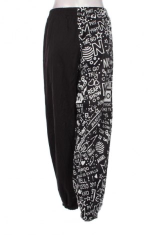 Damen Sporthose SHEIN, Größe M, Farbe Mehrfarbig, Preis 8,99 €