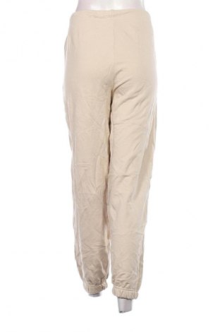Pantaloni trening de femei Stradivarius, Mărime XL, Culoare Bej, Preț 100,99 Lei