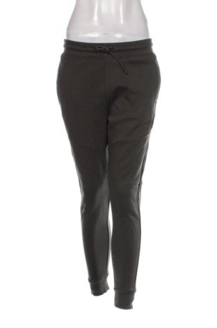 Pantaloni trening de femei Target, Mărime M, Culoare Verde, Preț 40,99 Lei