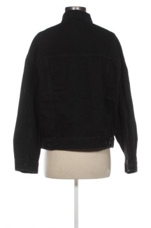 Дамско яке Bershka, Размер M, Цвят Черен, Цена 39,99 лв.