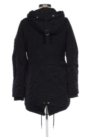 Дамско яке Bershka, Размер XS, Цвят Черен, Цена 46,99 лв.