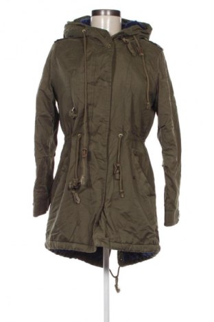 Geacă de femei Bershka, Mărime XS, Culoare Verde, Preț 135,99 Lei