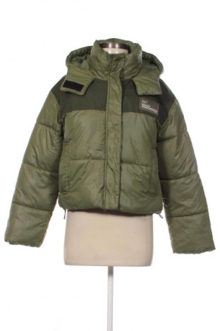 Kurtka damska Bershka, Rozmiar M, Kolor Zielony, Cena 158,99 zł