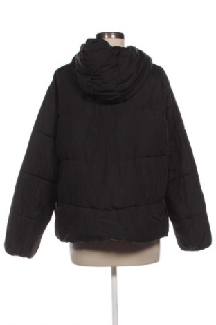 Dámska bunda  New Look, Veľkosť L, Farba Čierna, Cena  27,95 €