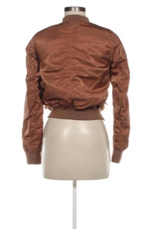 Kurtka damska Pull&Bear, Rozmiar S, Kolor Brązowy, Cena 157,99 zł