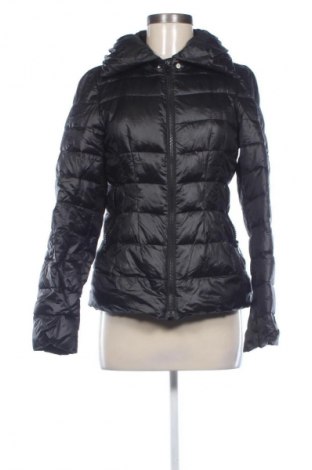 Kurtka damska Zara, Rozmiar S, Kolor Czarny, Cena 120,99 zł