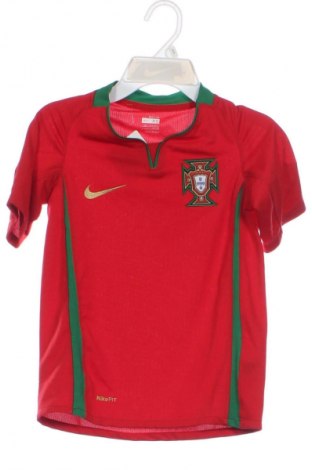 Dětské tričko  Nike, Velikost 6-7y/ 122-128 cm, Barva Červená, Cena  409,00 Kč