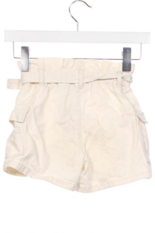 Kinder Shorts LC Waikiki, Größe 4-5y/ 110-116 cm, Farbe Ecru, Preis 7,16 €