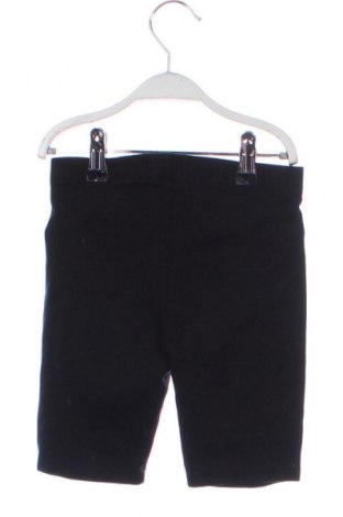 Kinder Shorts Reserved, Größe 6-7y/ 122-128 cm, Farbe Schwarz, Preis 7,19 €