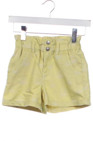 Детски къс панталон United Colors Of Benetton, Размер 7-8y/ 128-134 см, Цвят Зелен, Цена 11,99 лв.