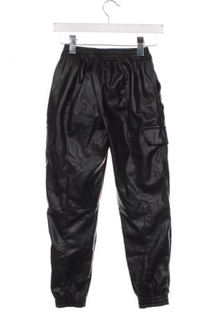 Detské nohavice  Bershka, Veľkosť 11-12y/ 152-158 cm, Farba Čierna, Cena  10,74 €