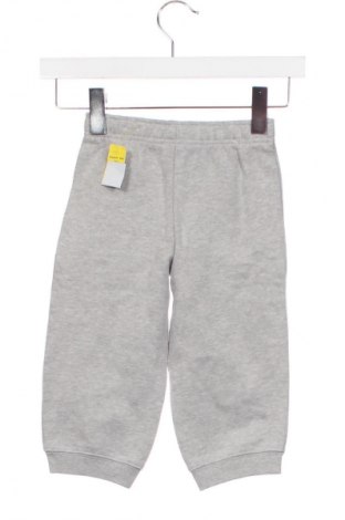 Детски панталон Carter's, Размер 18-24m/ 86-98 см, Цвят Сив, Цена 22,99 лв.