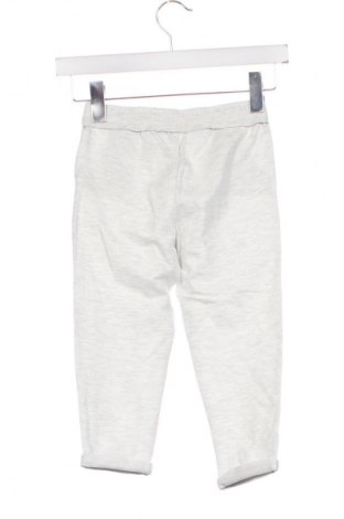 Детски панталон H&M, Размер 3-4y/ 104-110 см, Цвят Сив, Цена 34,00 лв.