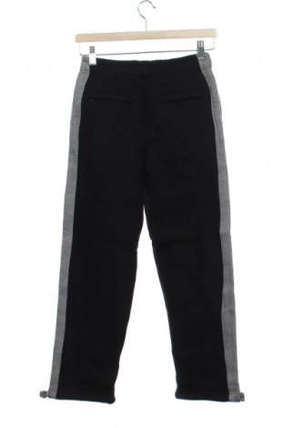Dětské tepláky Nova, Velikost 7-8y/ 128-134 cm, Barva Vícebarevné, Cena  169,00 Kč