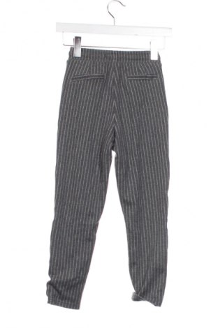 Παιδική κάτω φόρμα Unbranded, Μέγεθος 6-7y/ 122-128 εκ., Χρώμα Πολύχρωμο, Τιμή 12,68 €