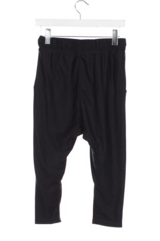 Παιδική κάτω φόρμα Under Armour, Μέγεθος 14-15y/ 168-170 εκ., Χρώμα Μαύρο, Τιμή 17,30 €
