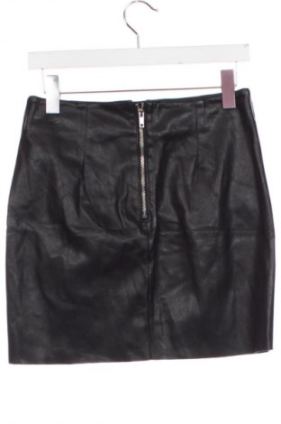 Kožená sukňa  H&M, Veľkosť S, Farba Čierna, Cena  7,95 €