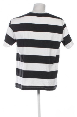 Herren T-Shirt Pull&Bear, Größe L, Farbe Mehrfarbig, Preis € 9,72